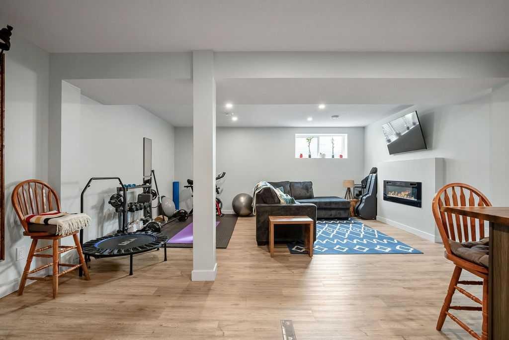 23 Drake Landing Boulevard, Okotoks, AB