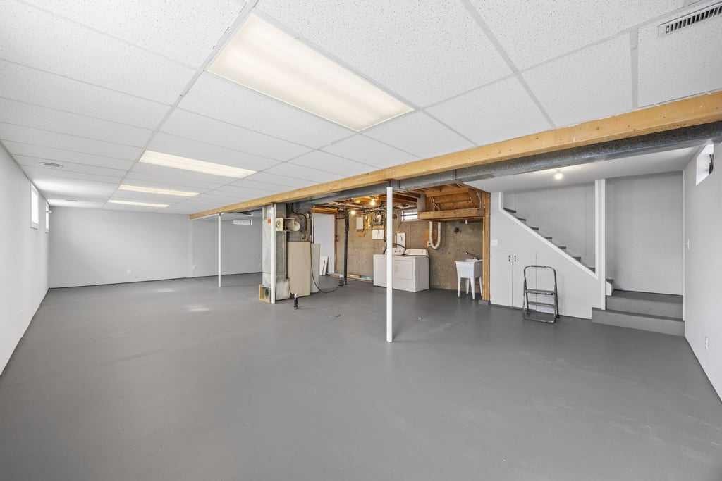 4628 Marcombe Road Ne, Calgary, AB