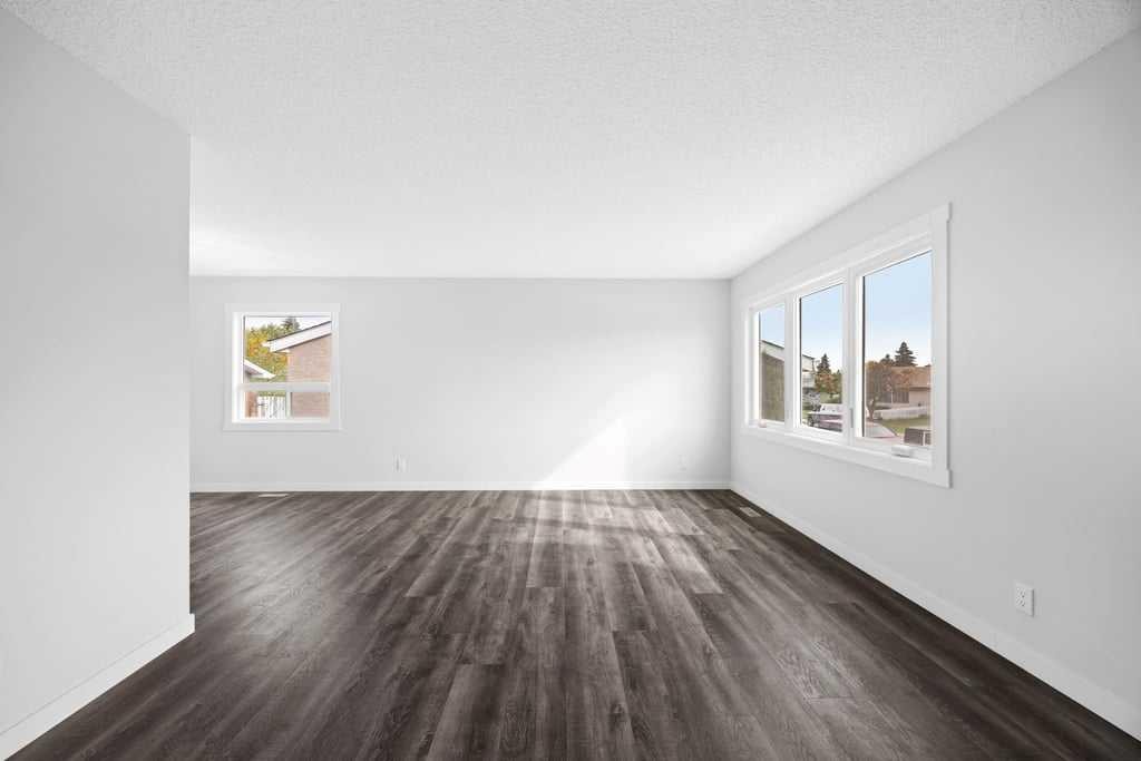 4628 Marcombe Road Ne, Calgary, AB