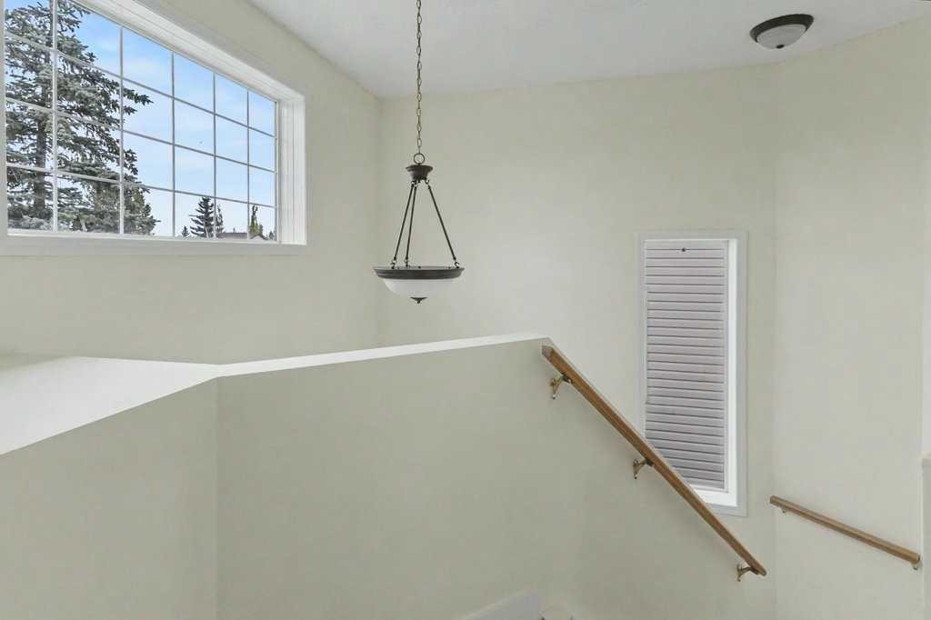 176 Covehaven Road Ne, Calgary, AB
