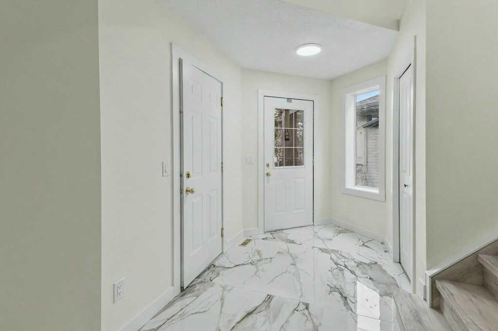 176 Covehaven Road Ne, Calgary, AB