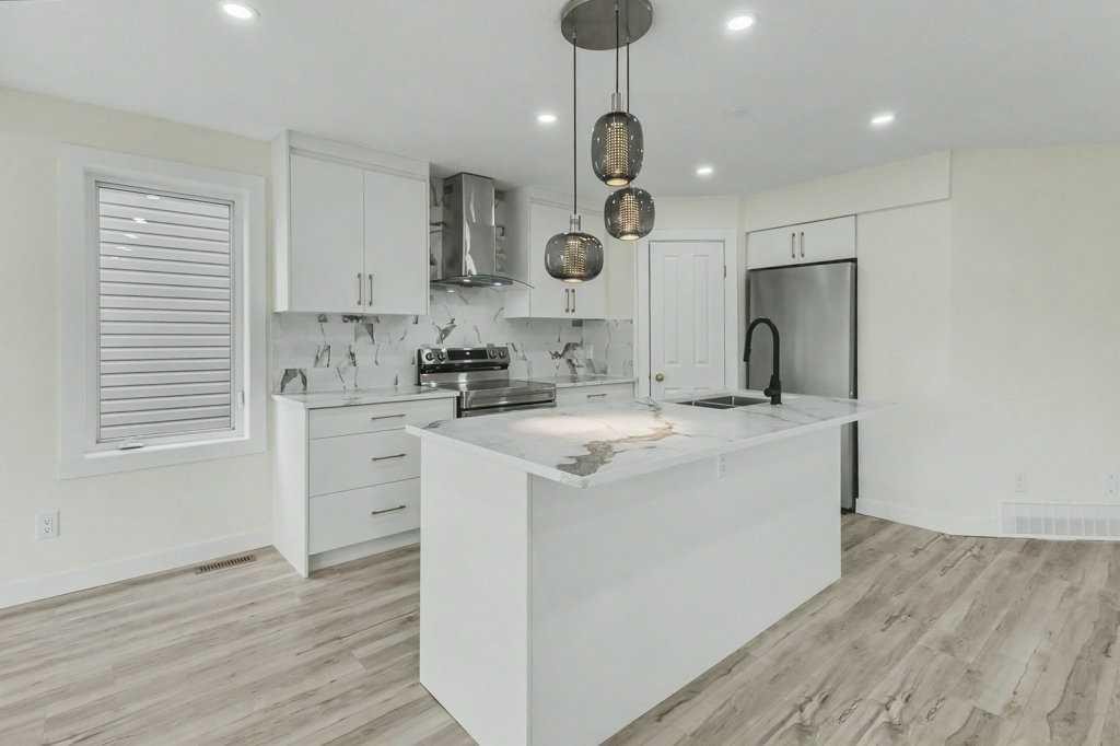 176 Covehaven Road Ne, Calgary, AB