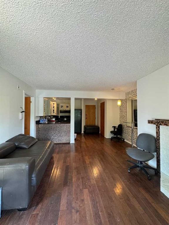 207-1605 16 Avenue Sw, Calgary, AB