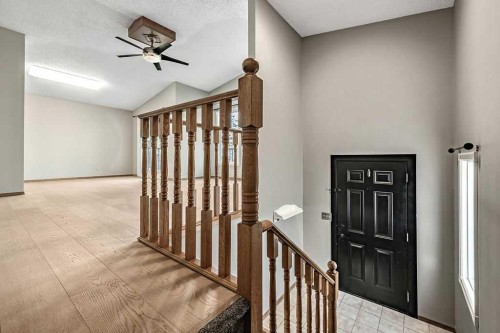 188 Deersaxon Circle Se, Calgary, AB 