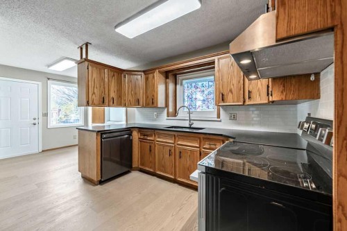 188 Deersaxon Circle Se, Calgary, AB 