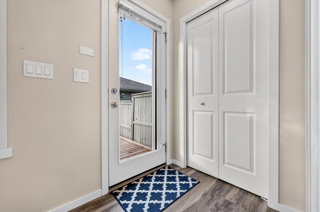 40 Sunvalley Road, Cochrane, AB