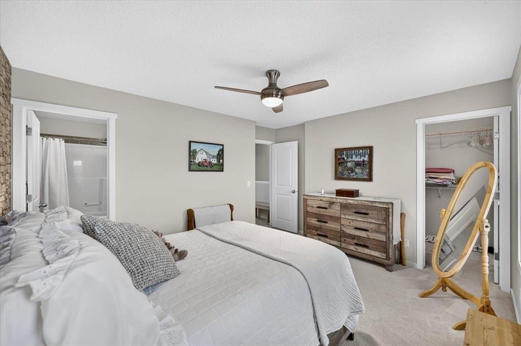 40 Sunvalley Road, Cochrane, AB