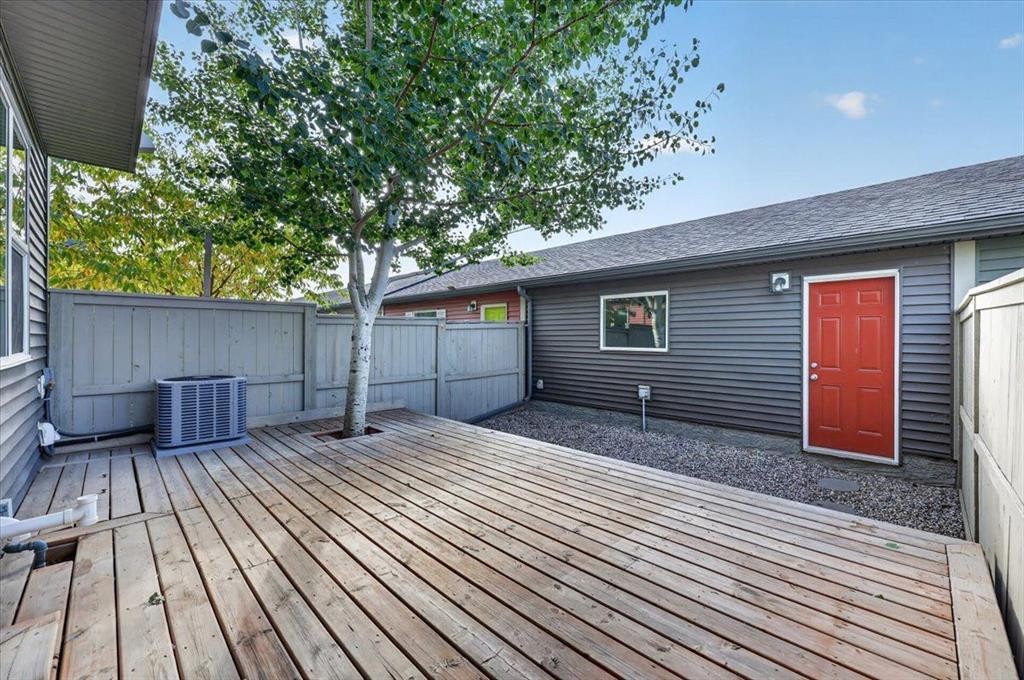 40 Sunvalley Road, Cochrane, AB