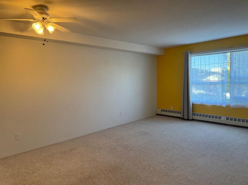 204-105 7 Avenue Se, High River, AB