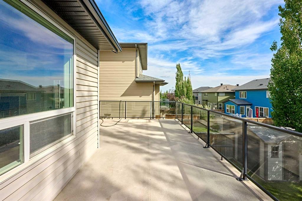 507 Panatella Square Nw, Calgary, AB