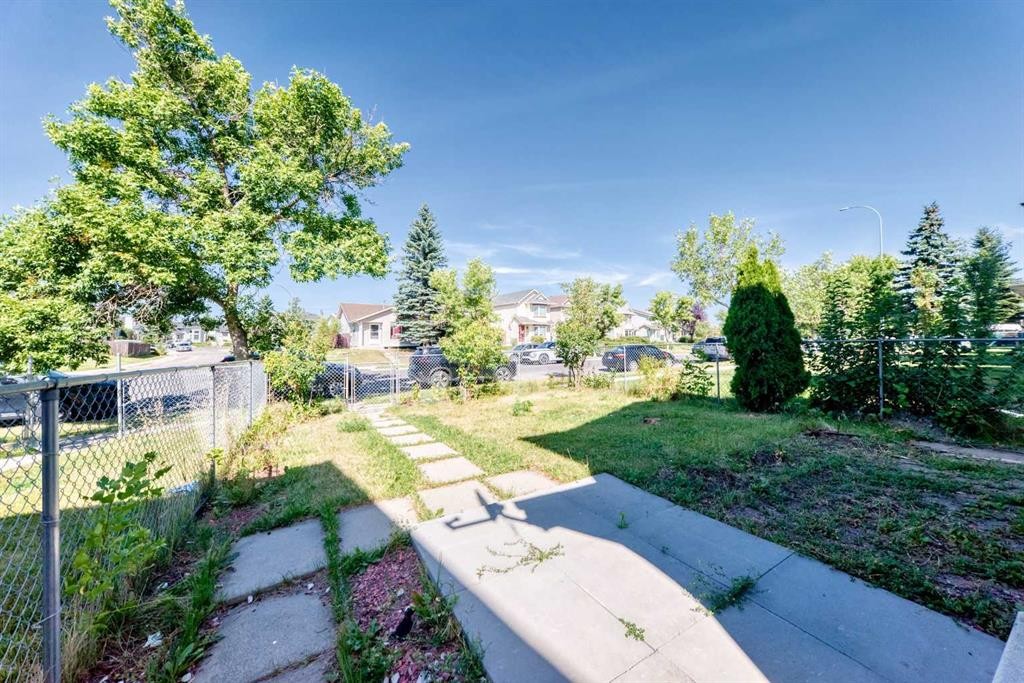 312 Falton Drive Ne, Calgary, AB