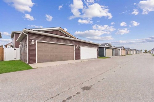 29 Redstone Common Ne, Calgary, AB 