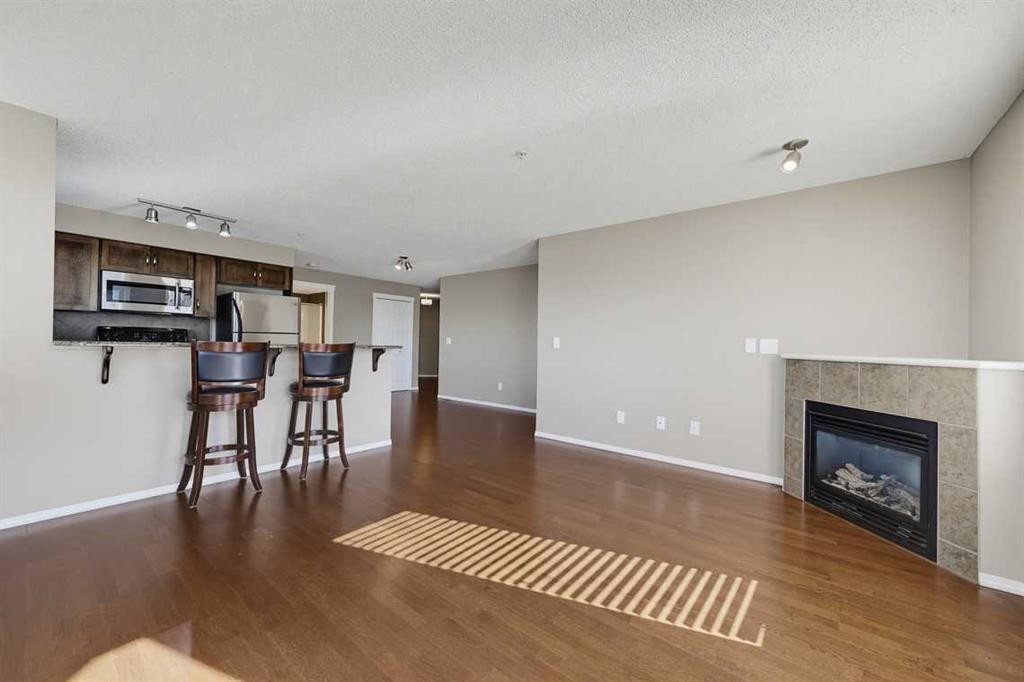 2307-43 Country Village Lane Ne, Calgary, AB
