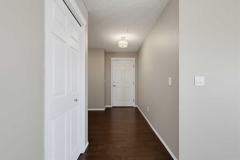 2307-43 Country Village Lane Ne, Calgary, AB