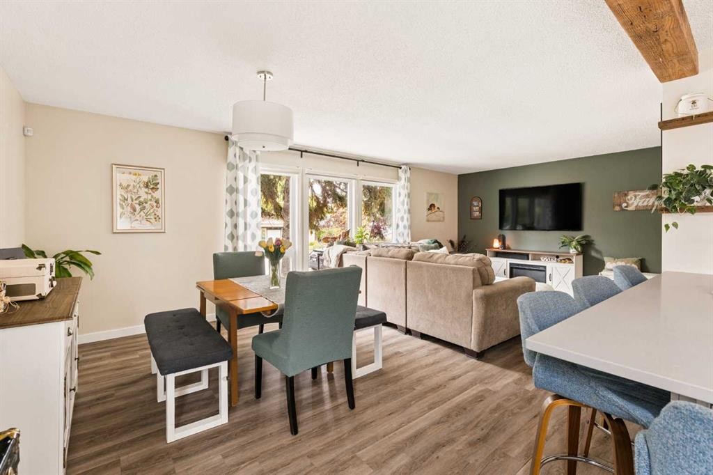 228 Midridge Crescent Se, Calgary, AB