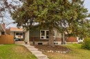 228 Midridge Crescent Se, Calgary, AB 