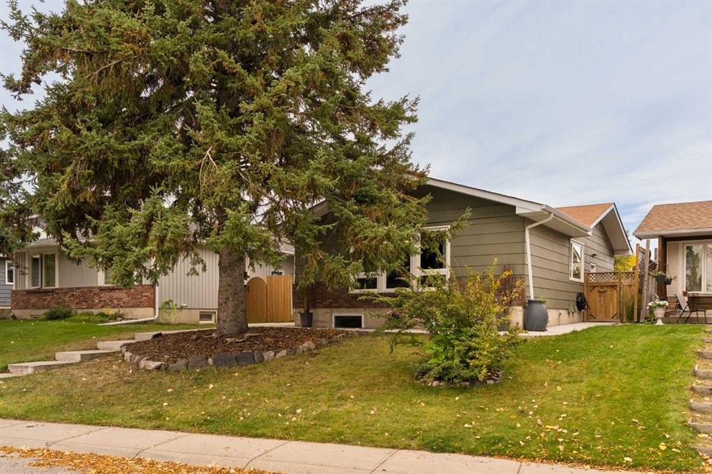 228 Midridge Crescent Se, Calgary, AB