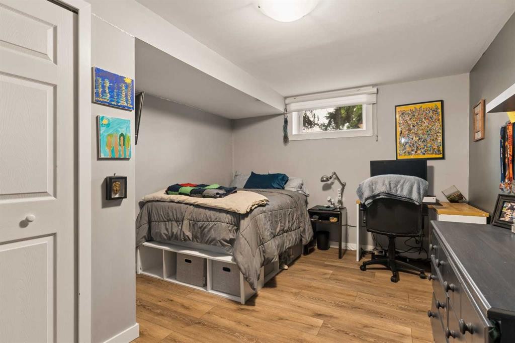 228 Midridge Crescent Se, Calgary, AB