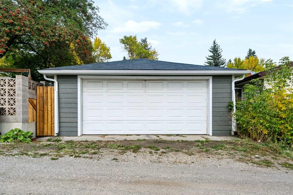 115 Flavelle Road Se, Calgary, AB