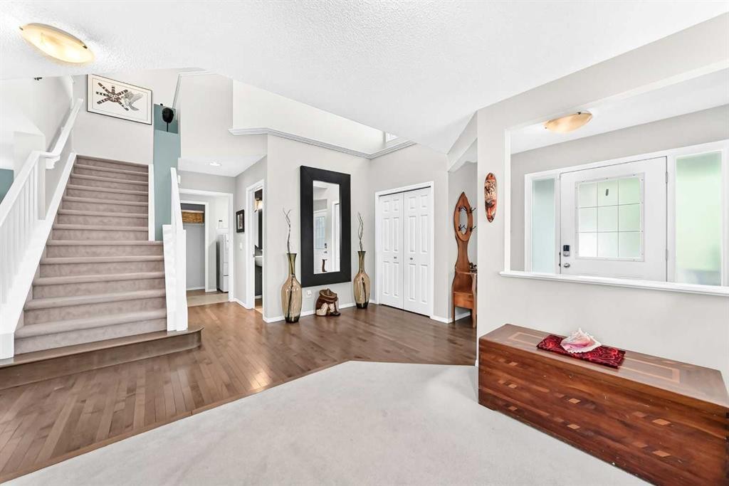 2071 Reunion Boulevard Nw, Airdrie, AB