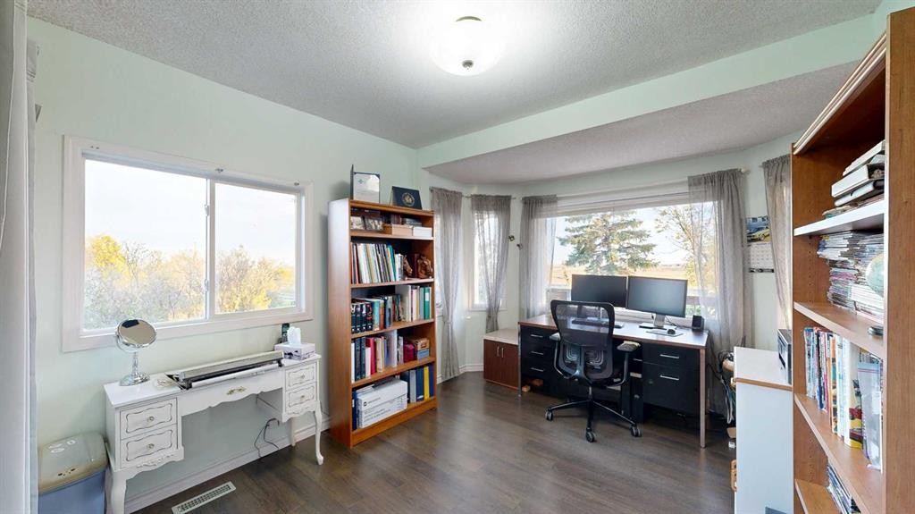 151022 A Range Road 274, Rural Willow Creek No. 26, M.D. Of, AB