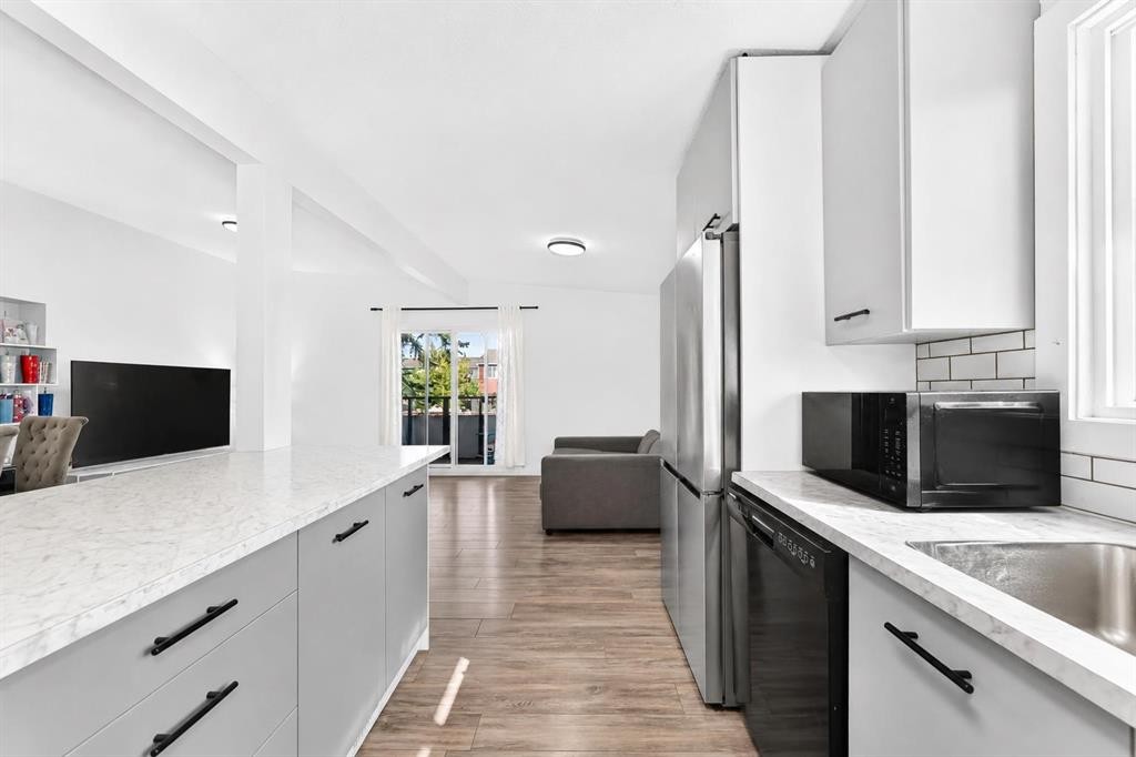 5608 Pensacola Crescent Se, Calgary, AB