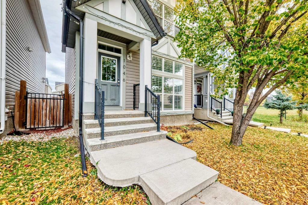1046 New Brighton Park Se, Calgary, AB