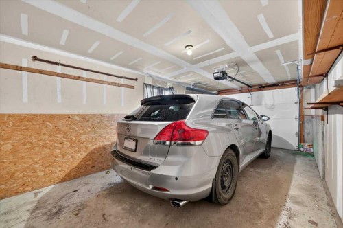 120 Hawkwood Boulevard, Calgary, AB 