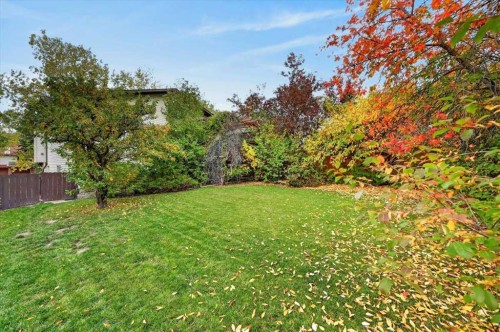 120 Hawkwood Boulevard, Calgary, AB 