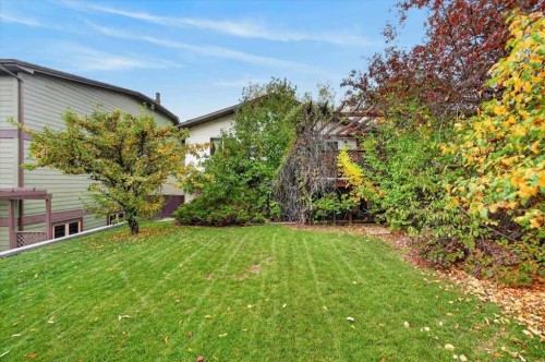 120 Hawkwood Boulevard, Calgary, AB 