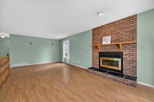 120 Hawkwood Boulevard, Calgary, AB 