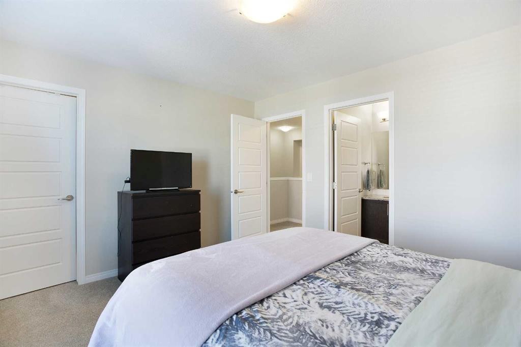 126 Williamstown Park Nw, Airdrie, AB