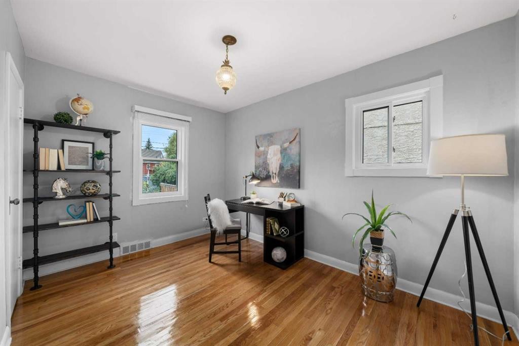239 24 Avenue Ne, Calgary, AB