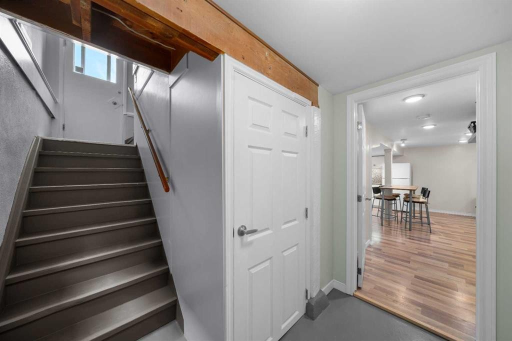 239 24 Avenue Ne, Calgary, AB