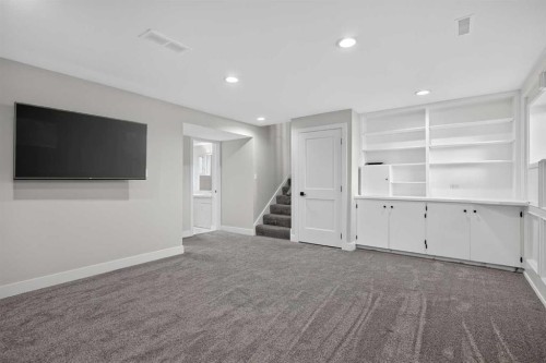 169 Silver Mead Crescent Nw, Calgary, AB 
