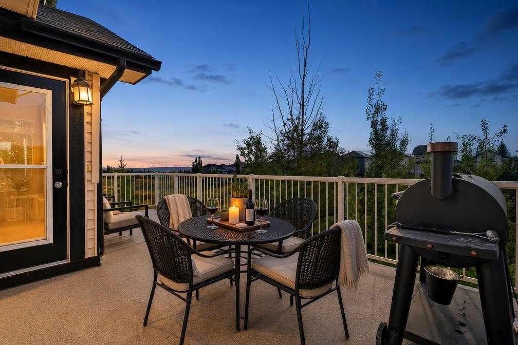614 Kincora Bay Nw, Calgary, AB