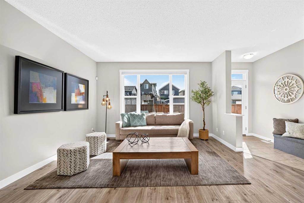 84 Seton Terrace Se, Calgary, AB