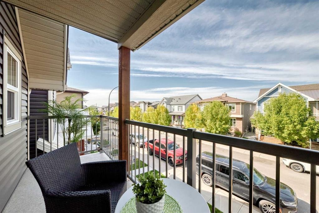 84 Seton Terrace Se, Calgary, AB