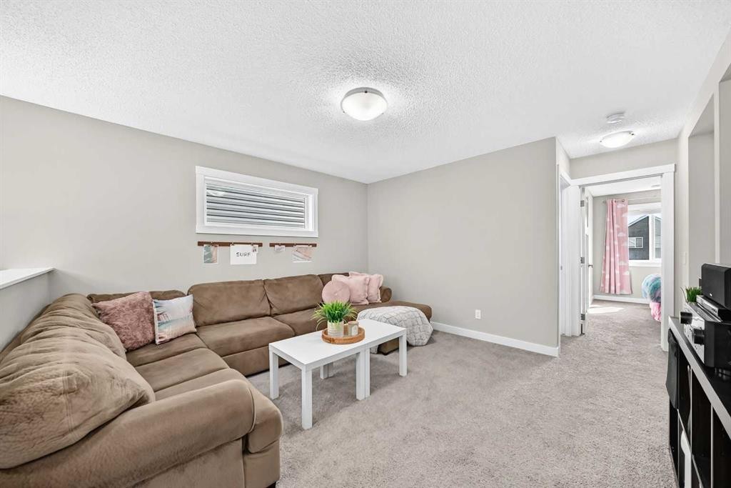84 Seton Terrace Se, Calgary, AB