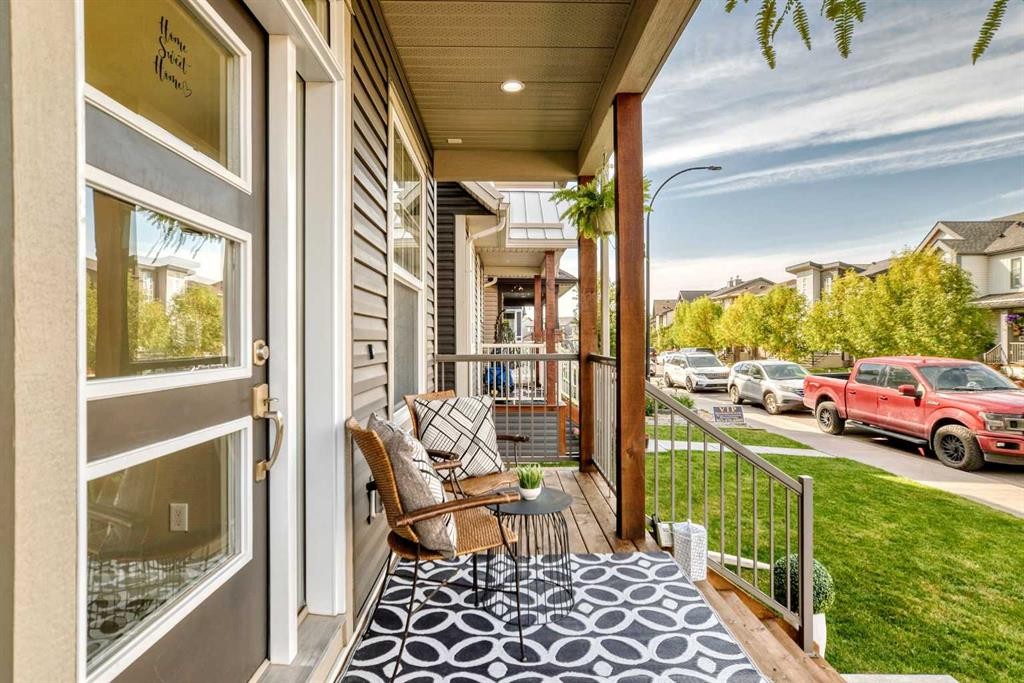 84 Seton Terrace Se, Calgary, AB