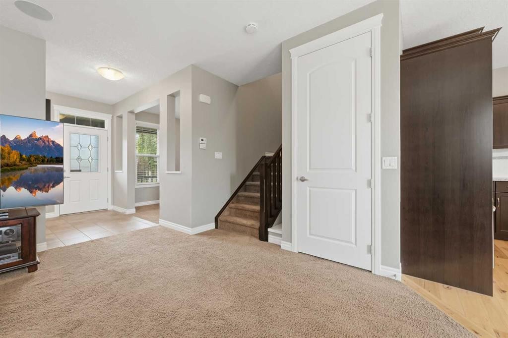 177 Cranarch Place Se, Calgary, AB