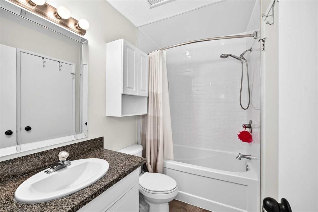 16-803 Varsity Estates Drive Nw, Calgary, AB