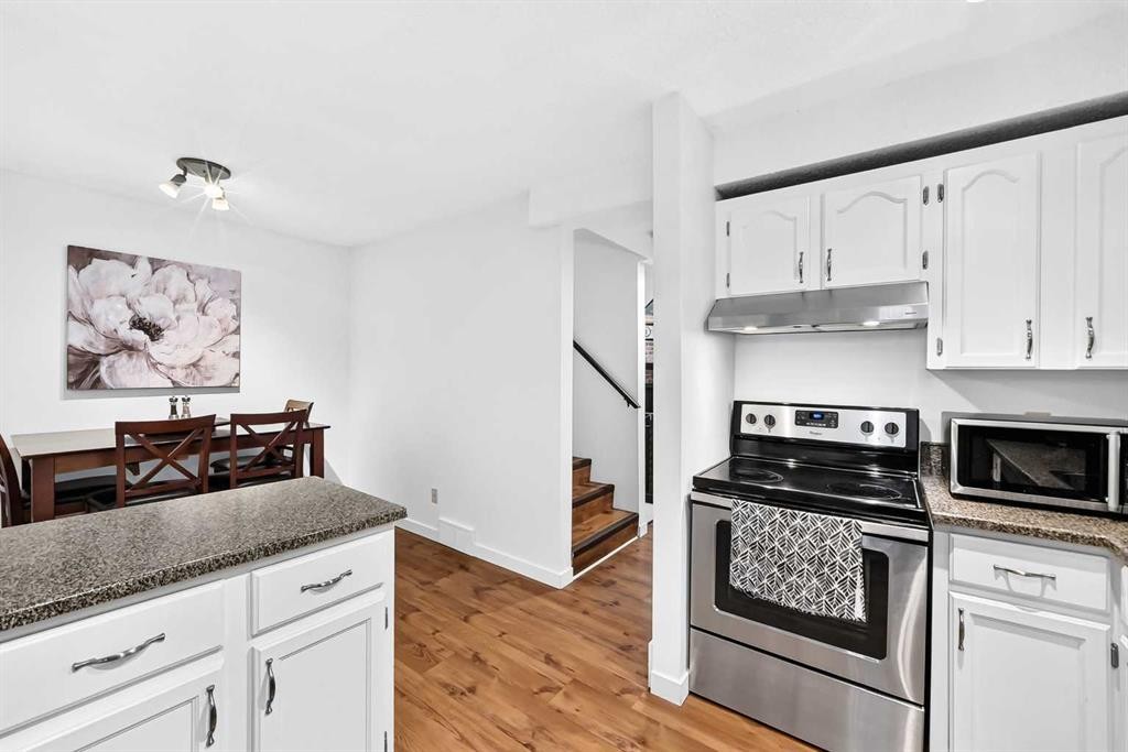 16-803 Varsity Estates Drive Nw, Calgary, AB