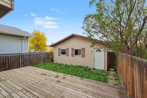 61 Falmere Way Ne, Calgary, AB 