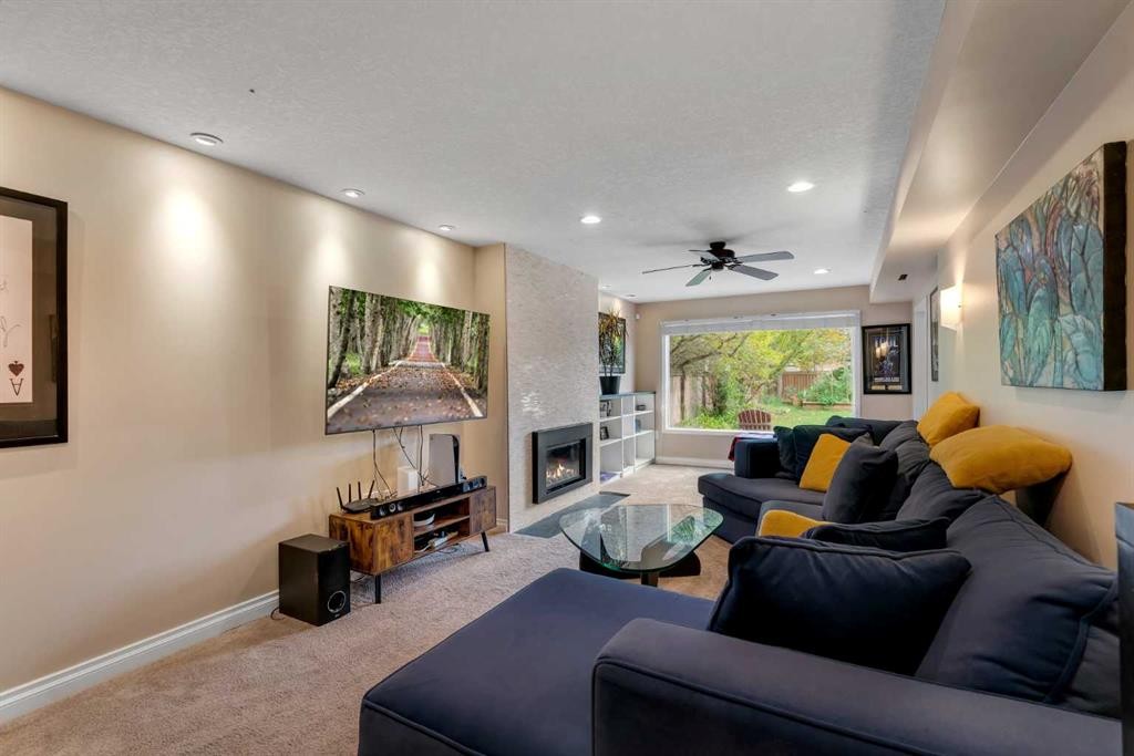 5820 Bowwater Crescent Nw, Calgary, AB