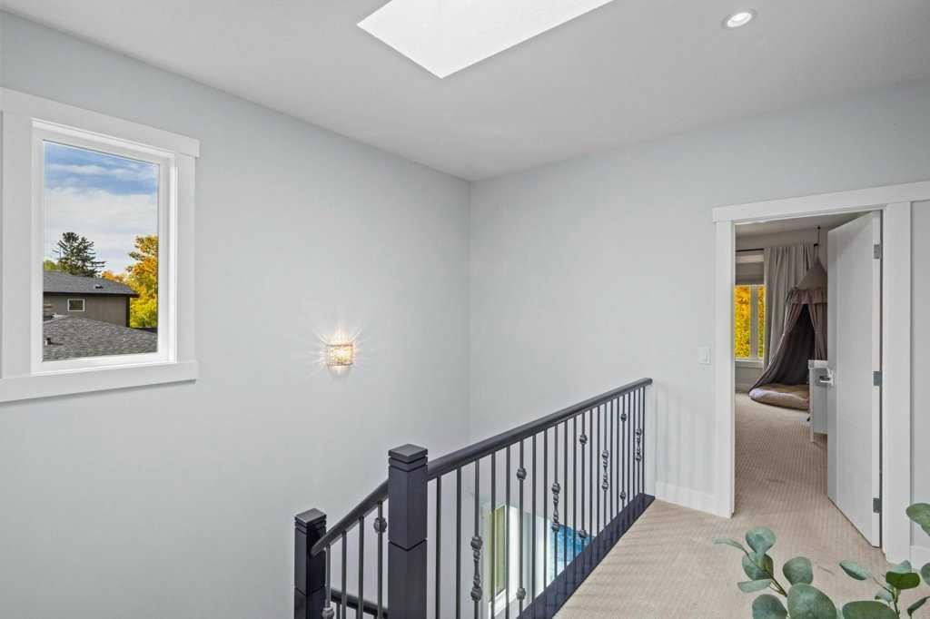 3519 3 Avenue Sw, Calgary, AB