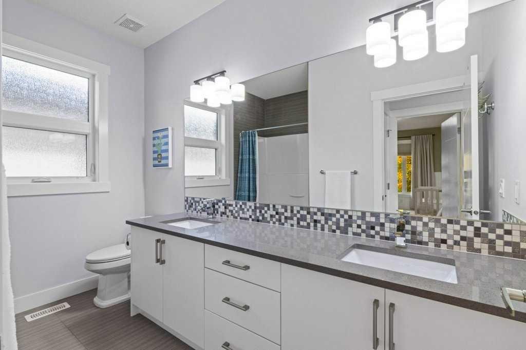 3519 3 Avenue Sw, Calgary, AB