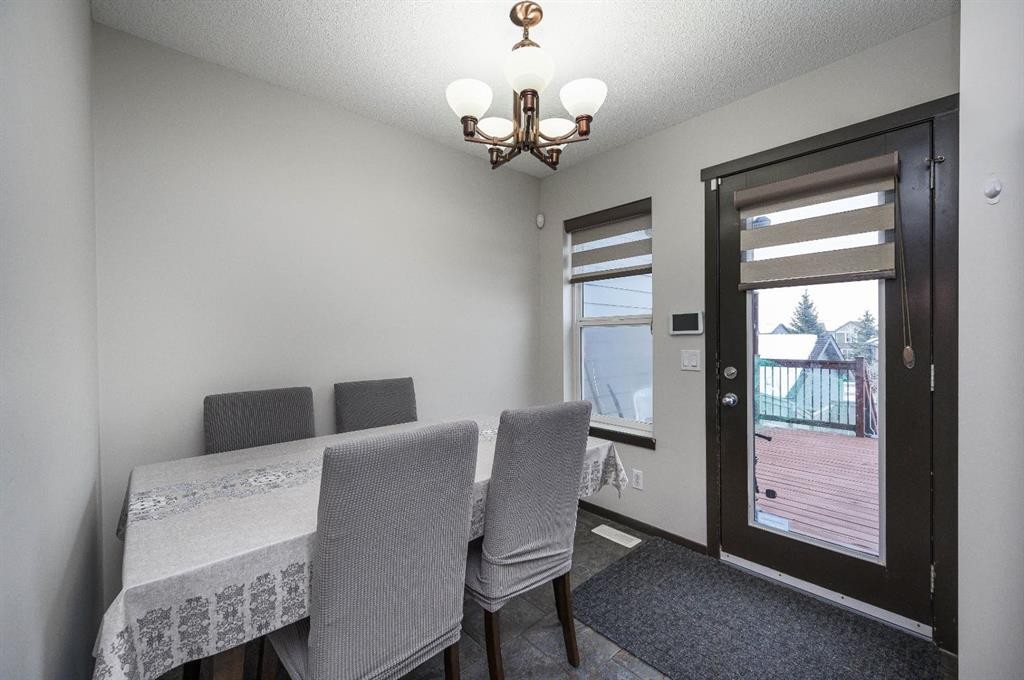 702 Panamount Boulevard Nw, Calgary, AB