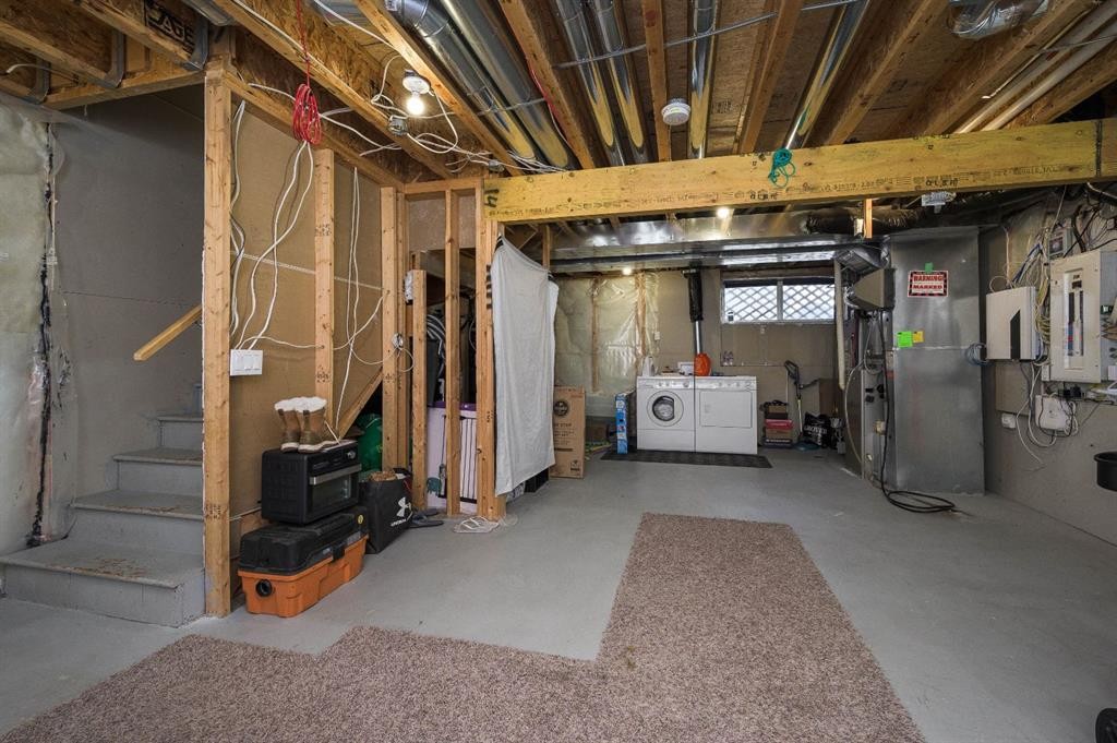 702 Panamount Boulevard Nw, Calgary, AB