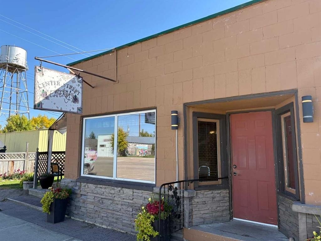 234 Railway (#2) Avenue West, Arrowwood, AB